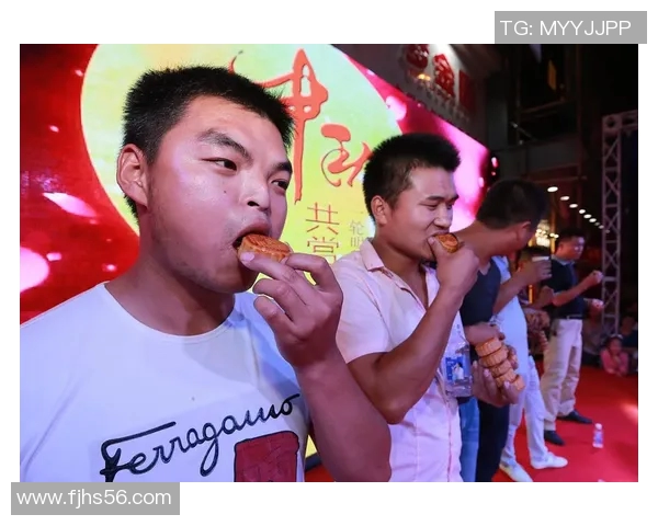 足球明星们欢庆端午节吃粽子精彩瞬间大集合图片大全分享